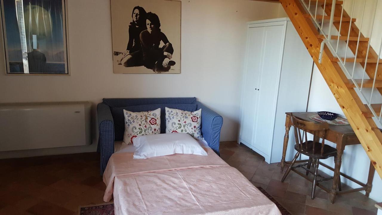 Agriturismo Casa Montecucco Giuncarico Bagian luar foto