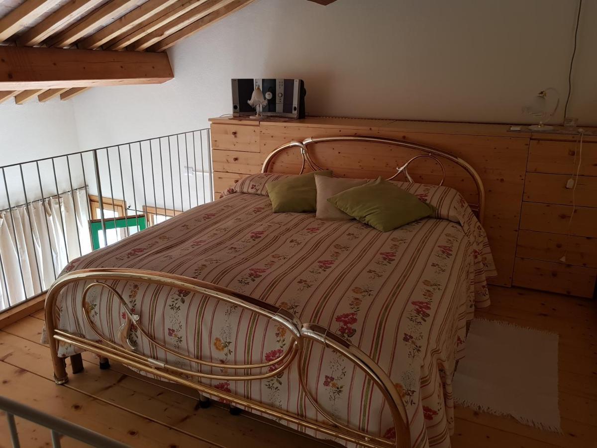 Agriturismo Casa Montecucco Giuncarico Bagian luar foto