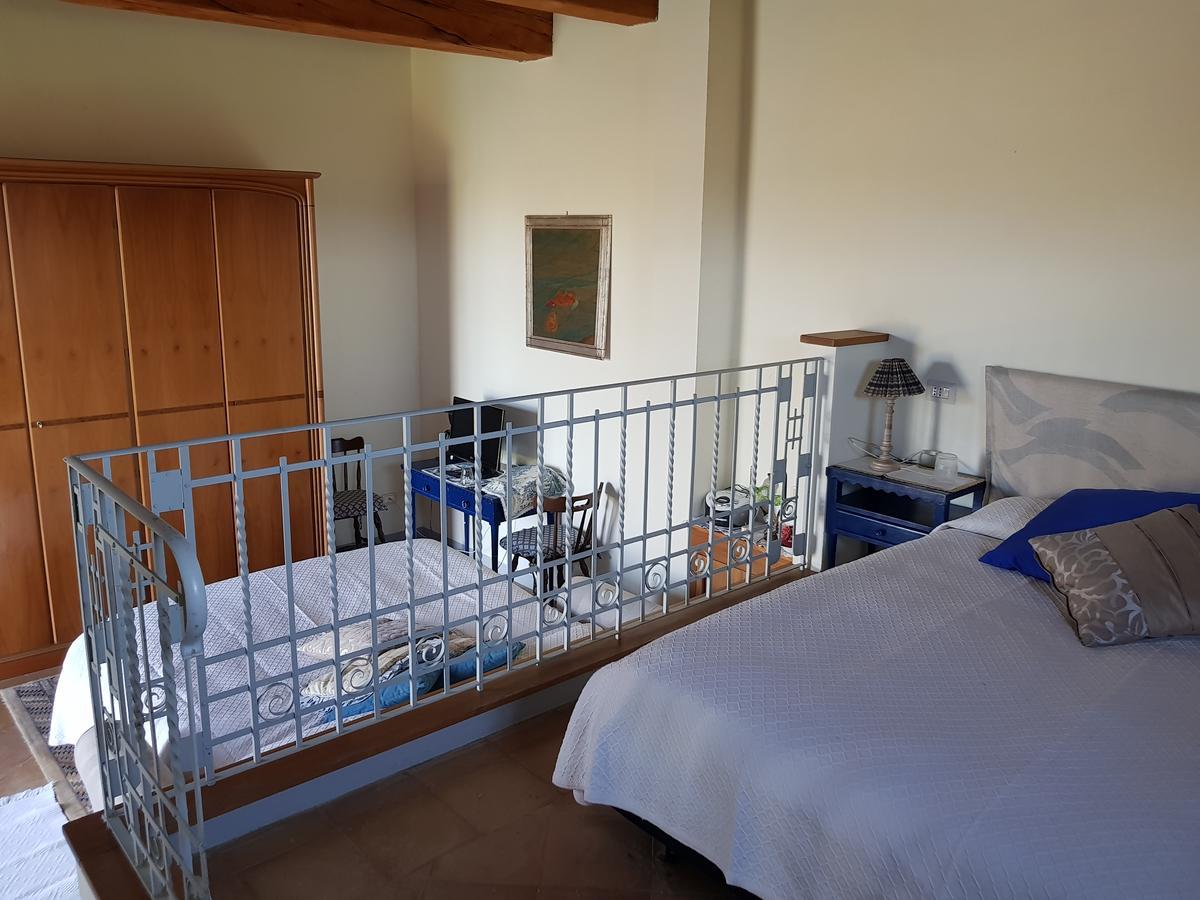 Agriturismo Casa Montecucco Giuncarico Bagian luar foto